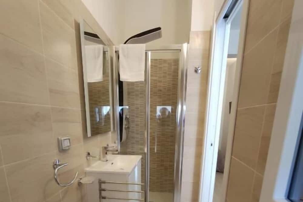 Photo of Bathroom in Campofelice di Roccella