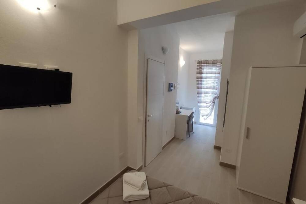 Photo of Bedroom in Campofelice di Roccella