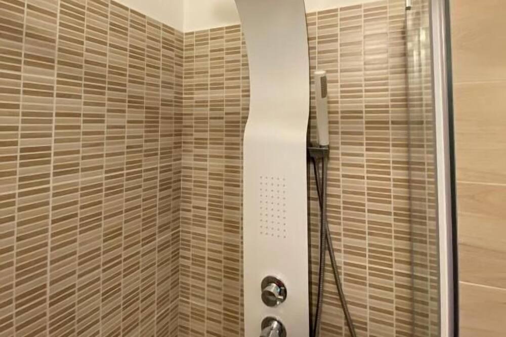 Photo of Bathroom in Campofelice di Roccella