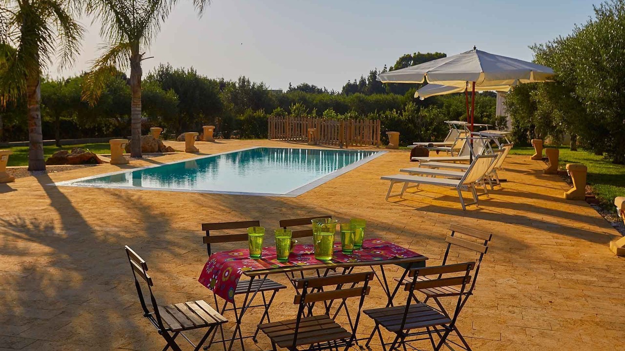 Photo of Outdoor in Arini