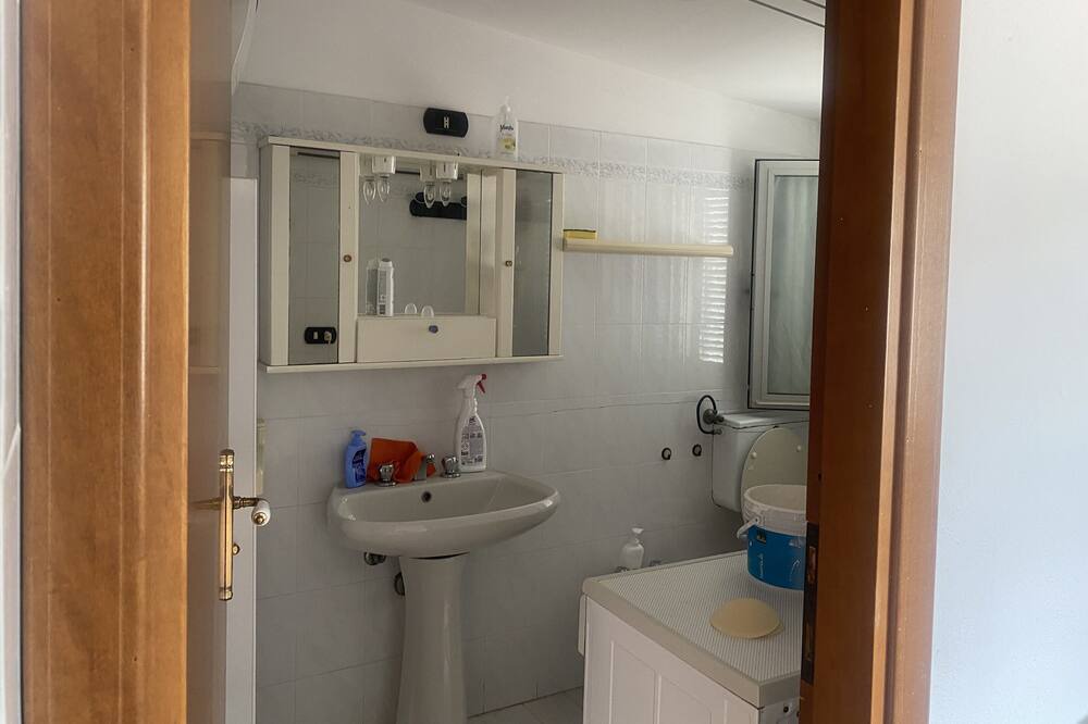 Photo of Bathroom in Calimera