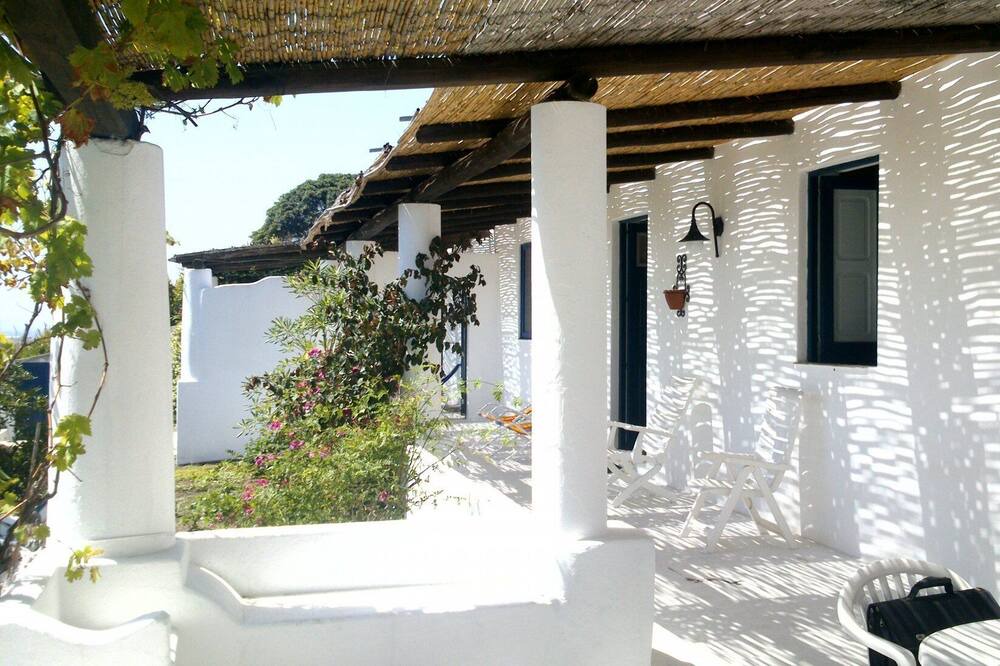 Photo of Patio Balcony in Stromboli