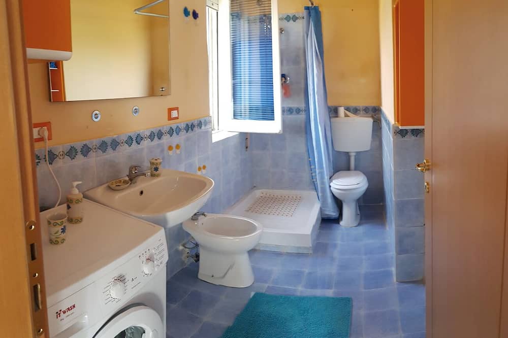 Photo of Bathroom in Belvedere Marittimo