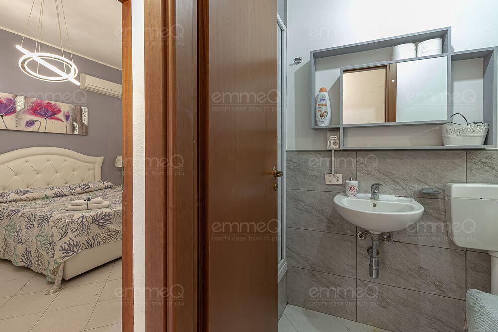 Photo of Bathroom in Contrada Pistavecchia 2