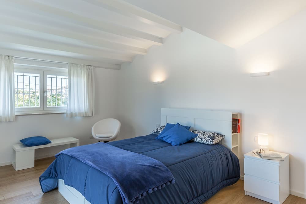 Photo of Bedroom in Maugeri