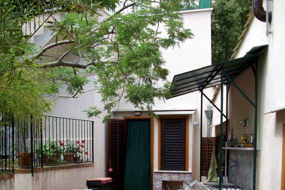 Photo of Outdoor in Gratteri