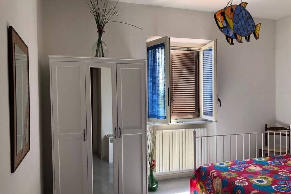 Photo of Bedroom in Arpaise