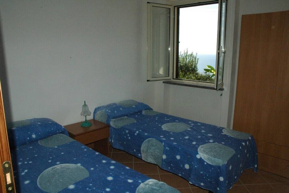Photo of Bedroom in Joppolo