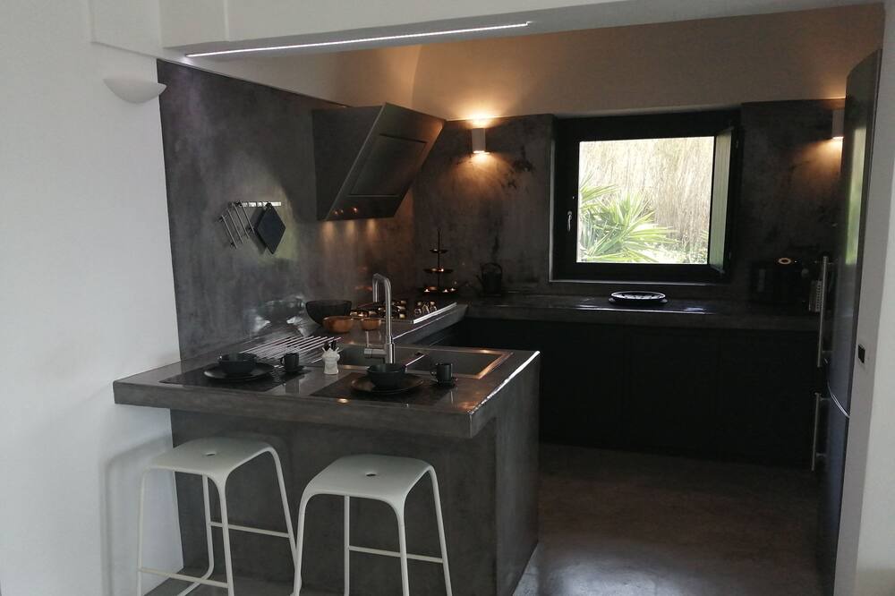 Photo of Kitchen in Rekhale