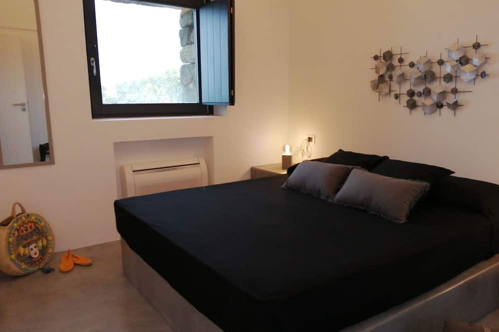 Photo of Bedroom in Rekhale