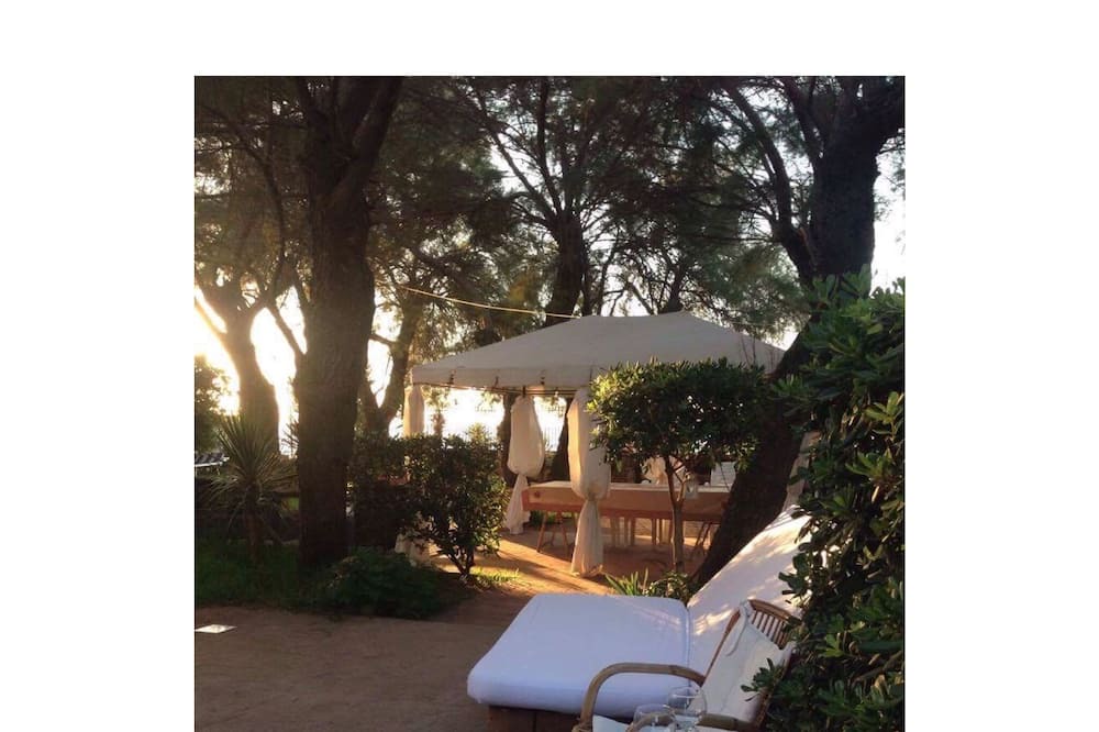Photo of Patio Balcony in Villa Grazia di Carini