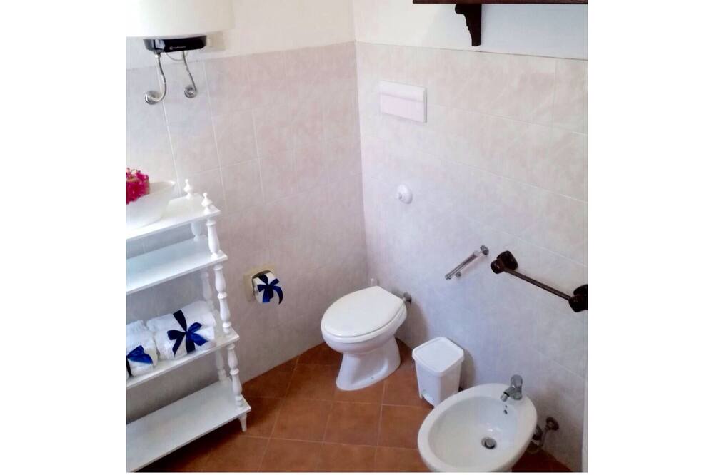 Photo of Bathroom in Villa Grazia di Carini