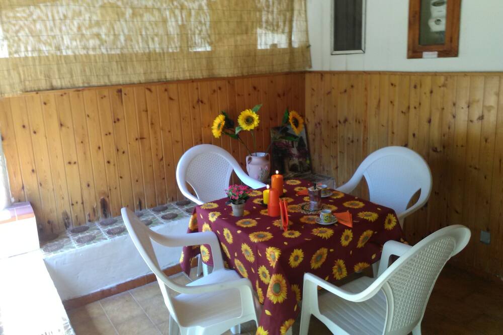 Photo of Kitchen in Vulcano Porto