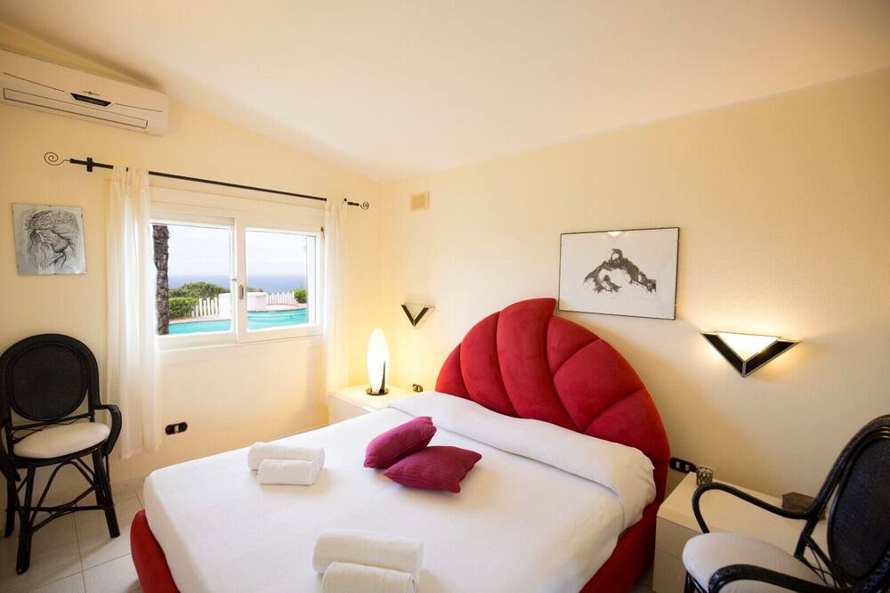 Photo of Bedroom in Santa Maria