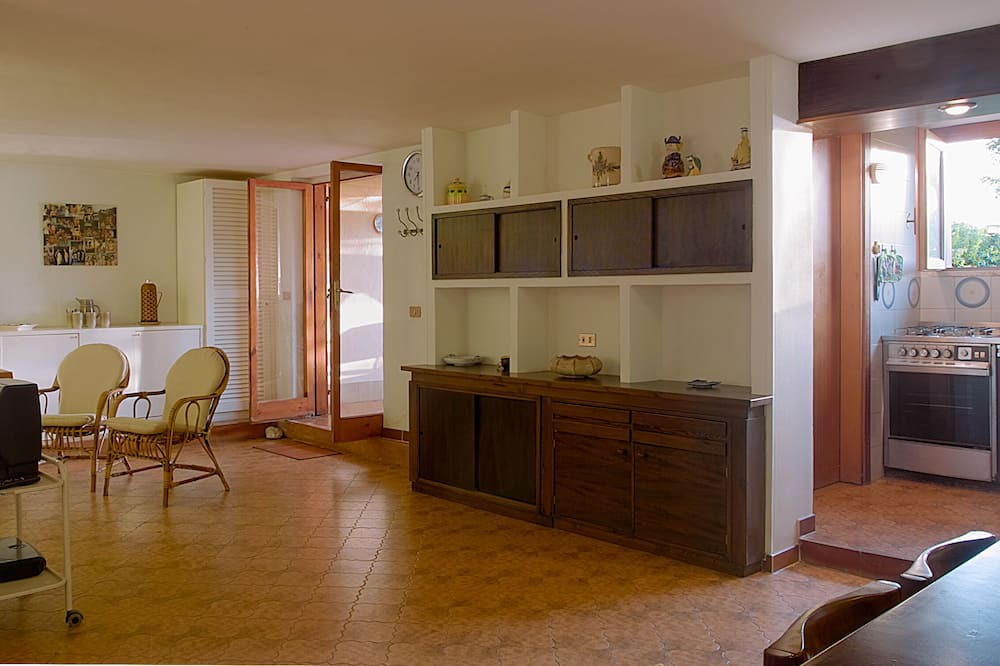 Photo of Livingroom in Scalea