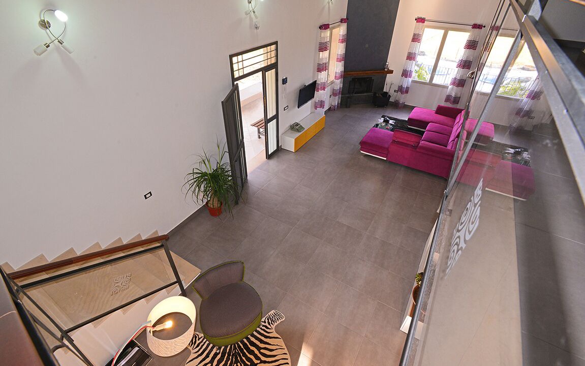 Photo of Livingroom in Syracuse