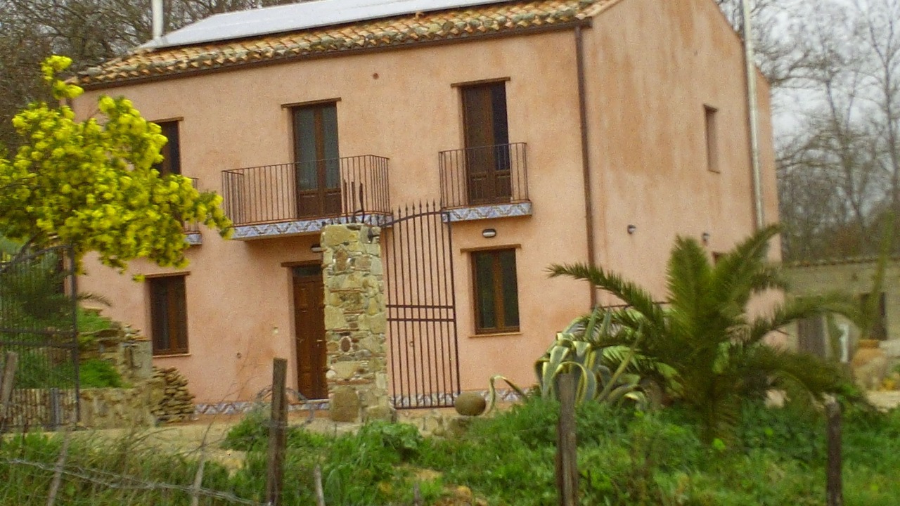 Photo of Outdoor in Gangi