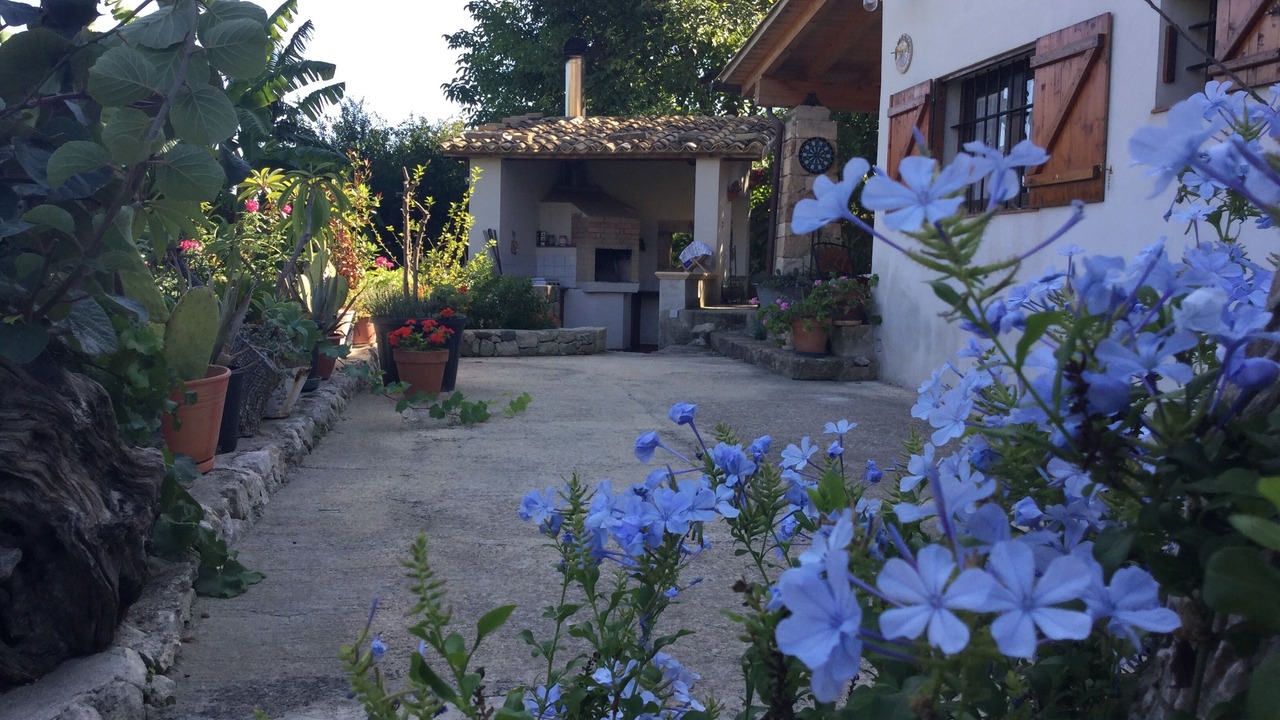 Photo of Outdoor in Avola