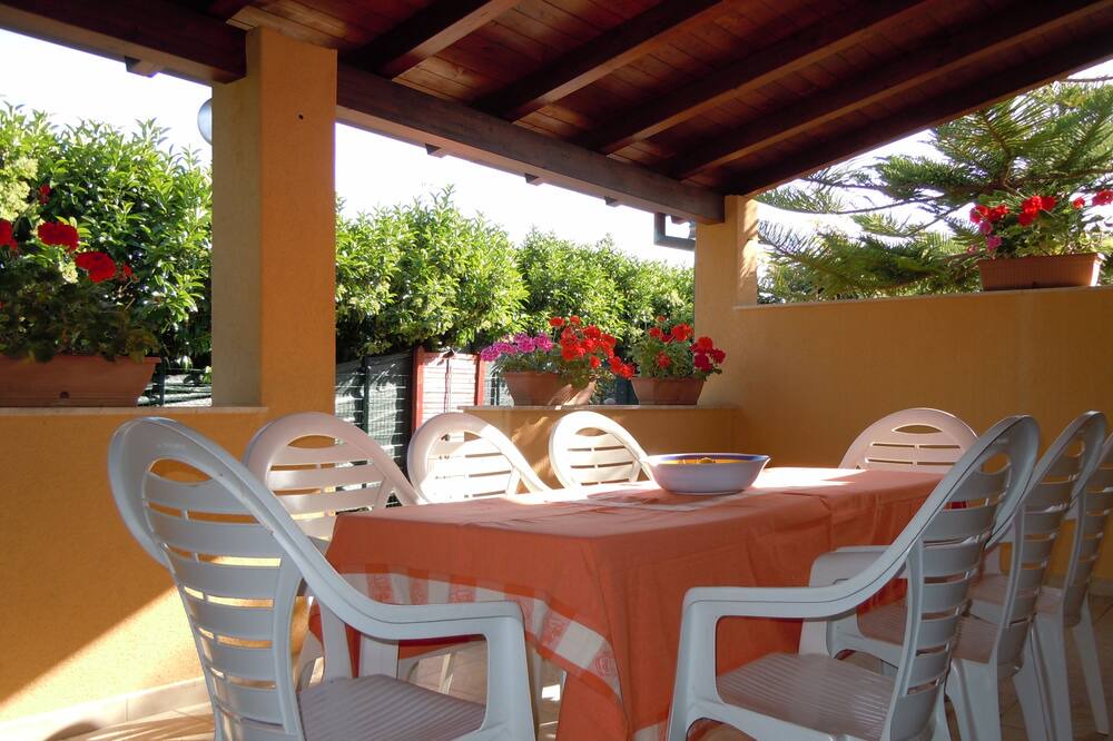 Photo of Patio Balcony in Campofelice di Roccella