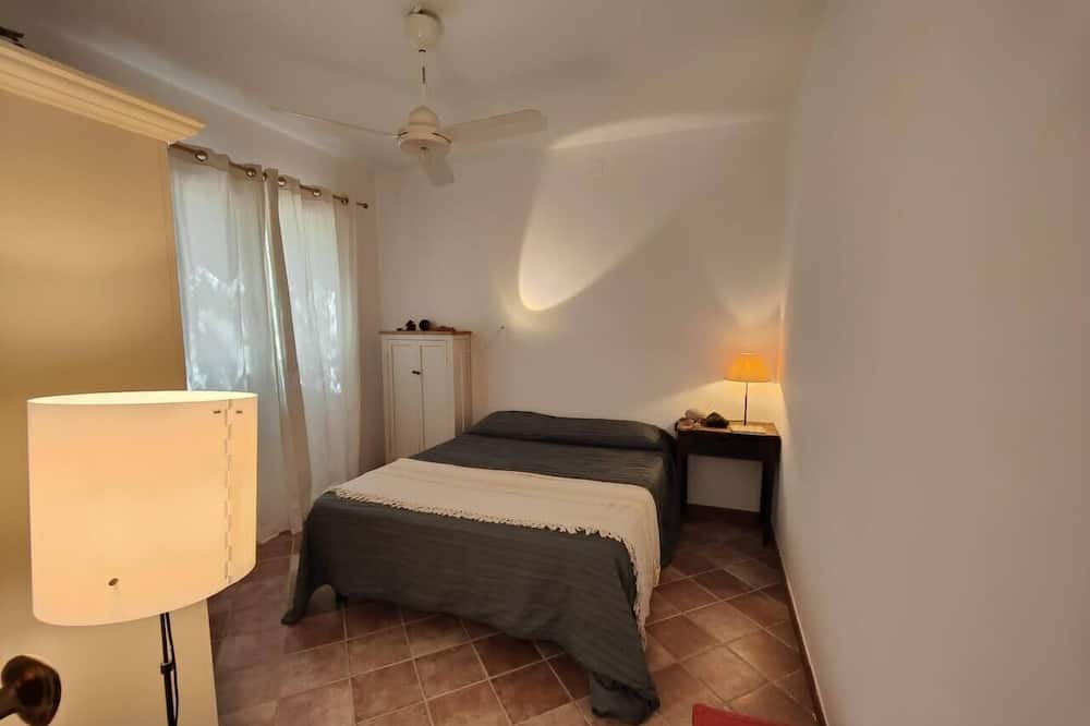 Photo of Bedroom in Castelluzzo