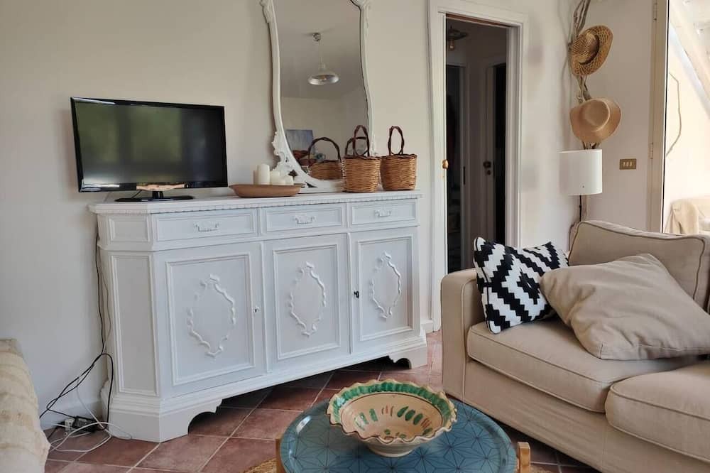 Photo of Livingroom in Castelluzzo