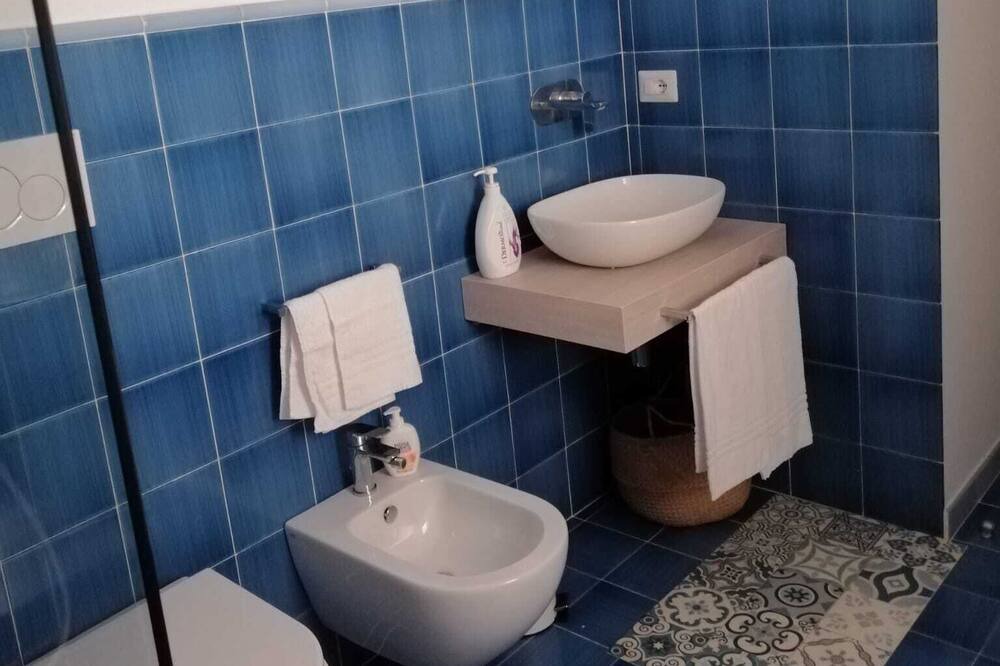 Photo of Bathroom in Atrani