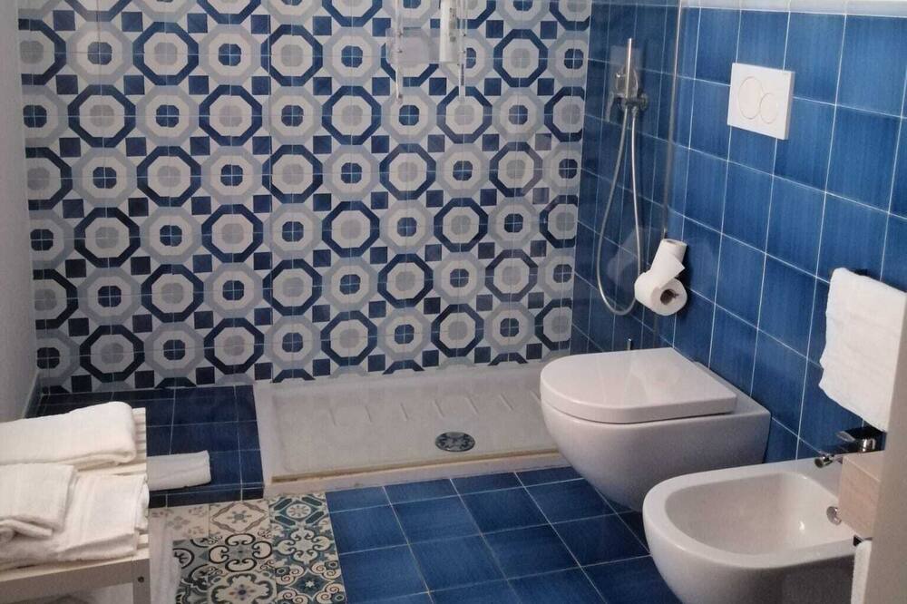 Photo of Bathroom in Atrani