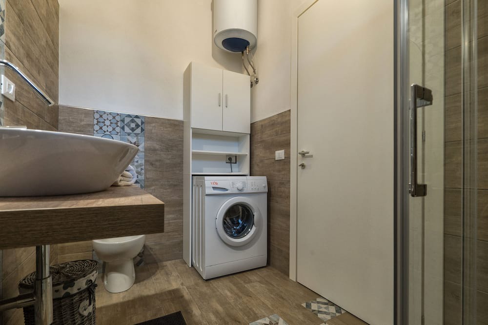 Photo of Bathroom in Menfi