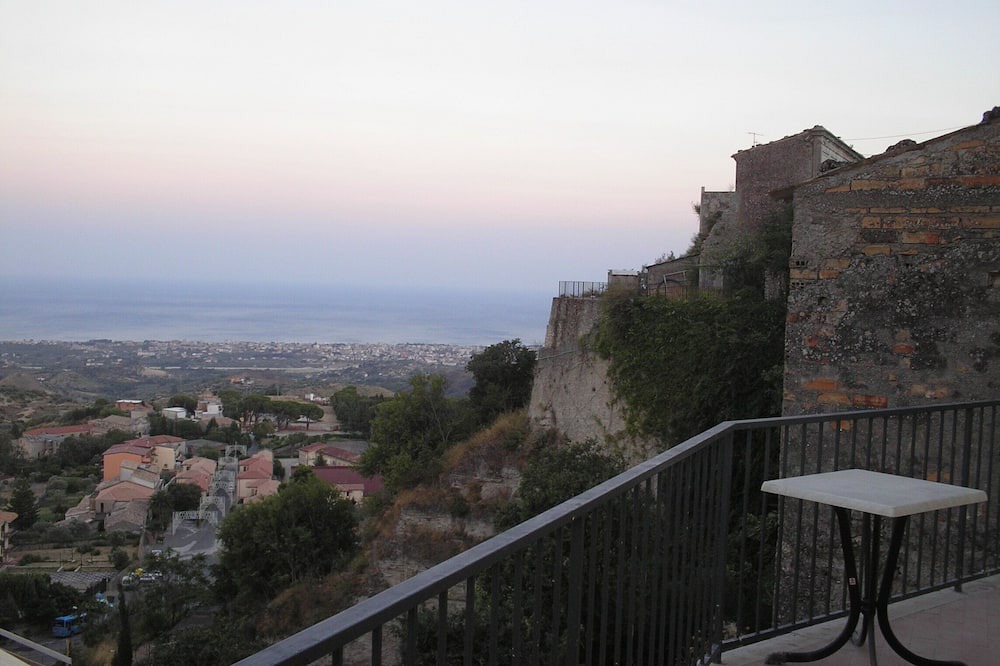 Photo of Patio Balcony in Gerace