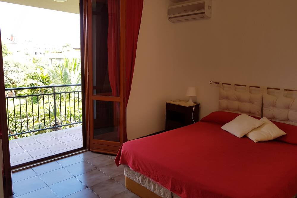 Photo of Bedroom in Cannizzaro