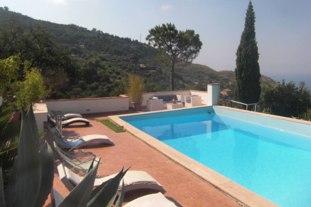 Photo of Outdoor in Cefalu