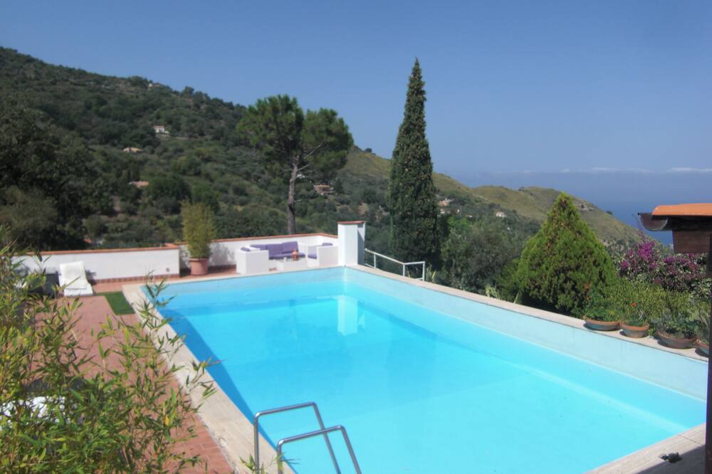 Photo of Outdoor in Cefalu