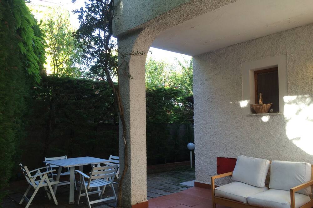 Photo of Patio Balcony in San Nicola Arcella