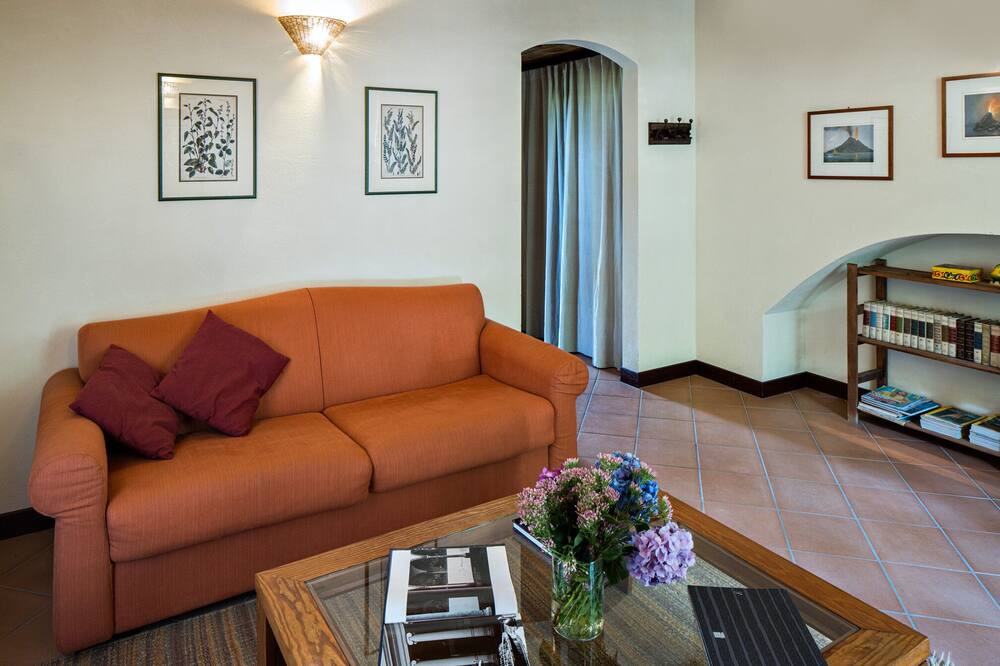 Photo of Livingroom in Nola