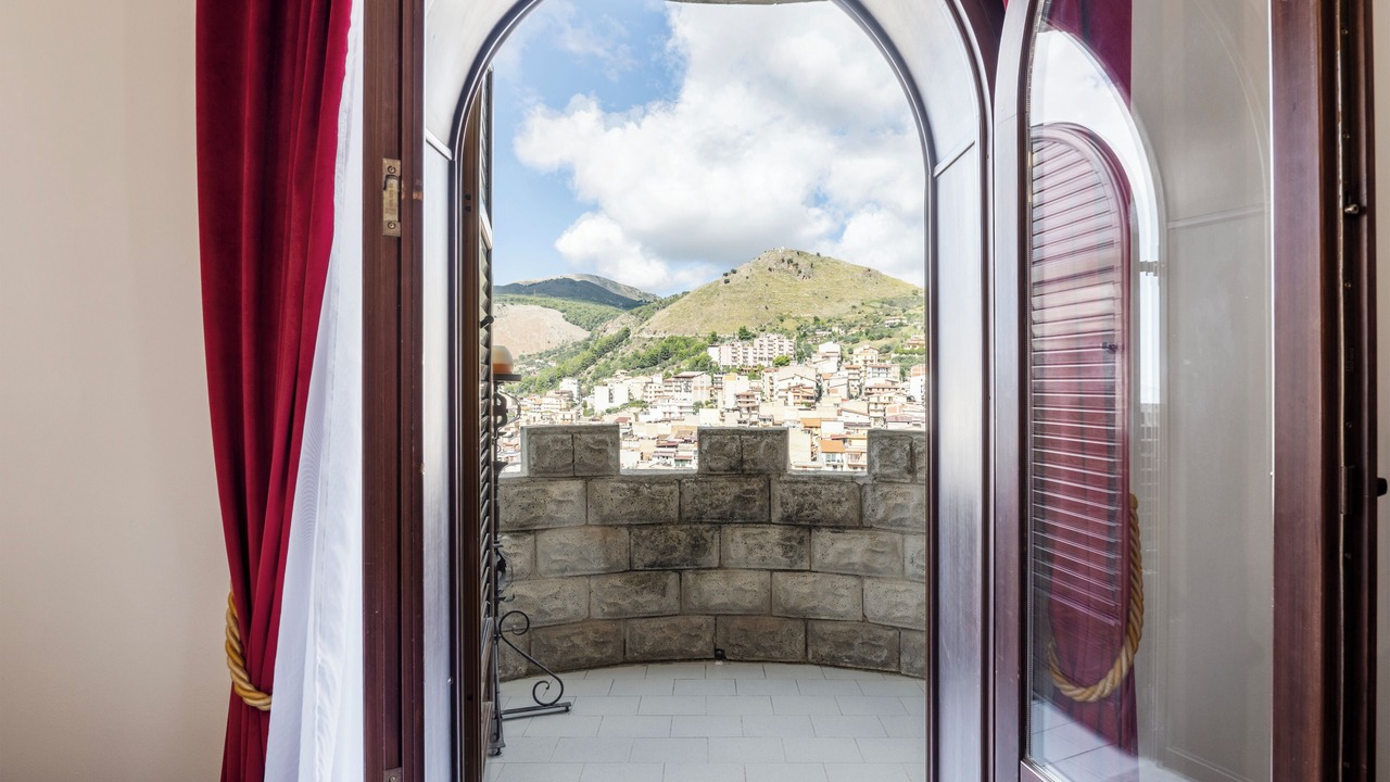 Photo of Bedroom in Montelepre