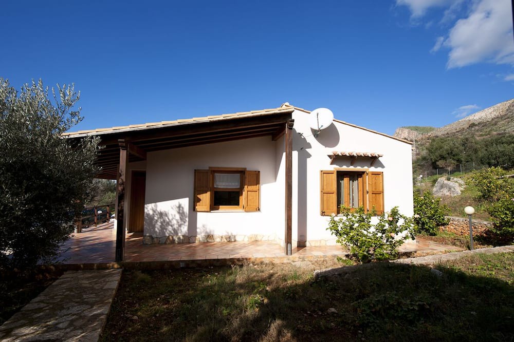 Photo of Outdoor in Castelluzzo