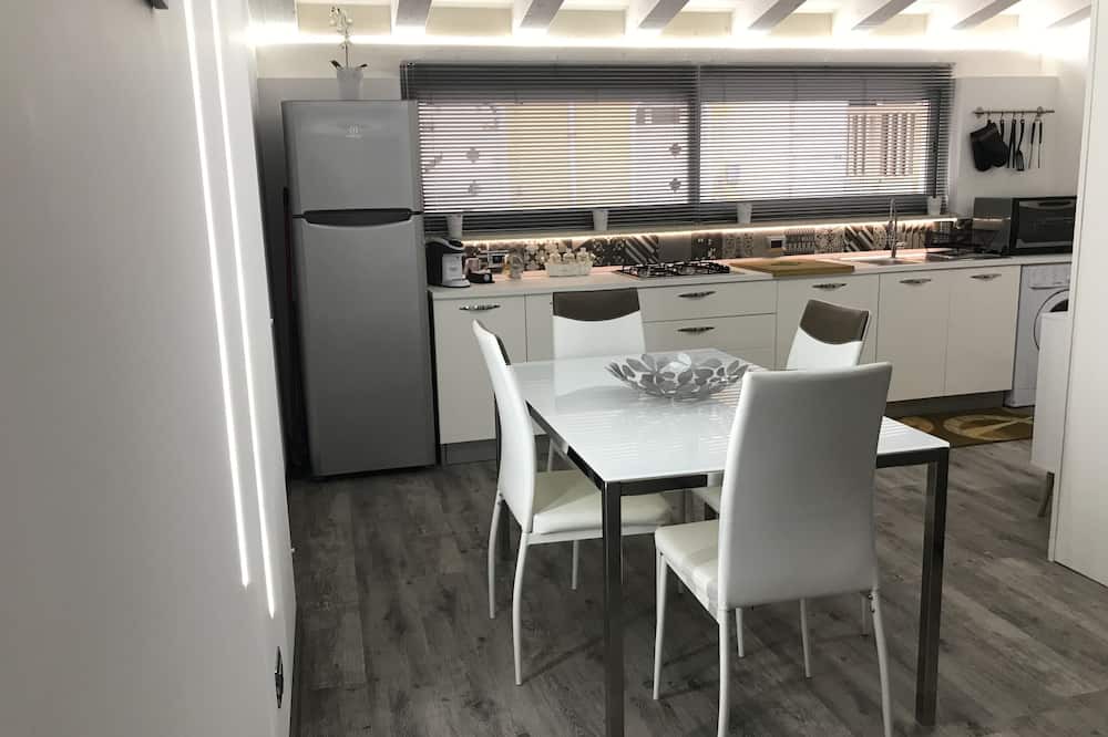 Photo of Kitchen in Avola