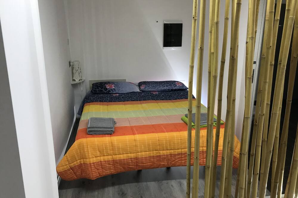 Photo of Bedroom in Avola