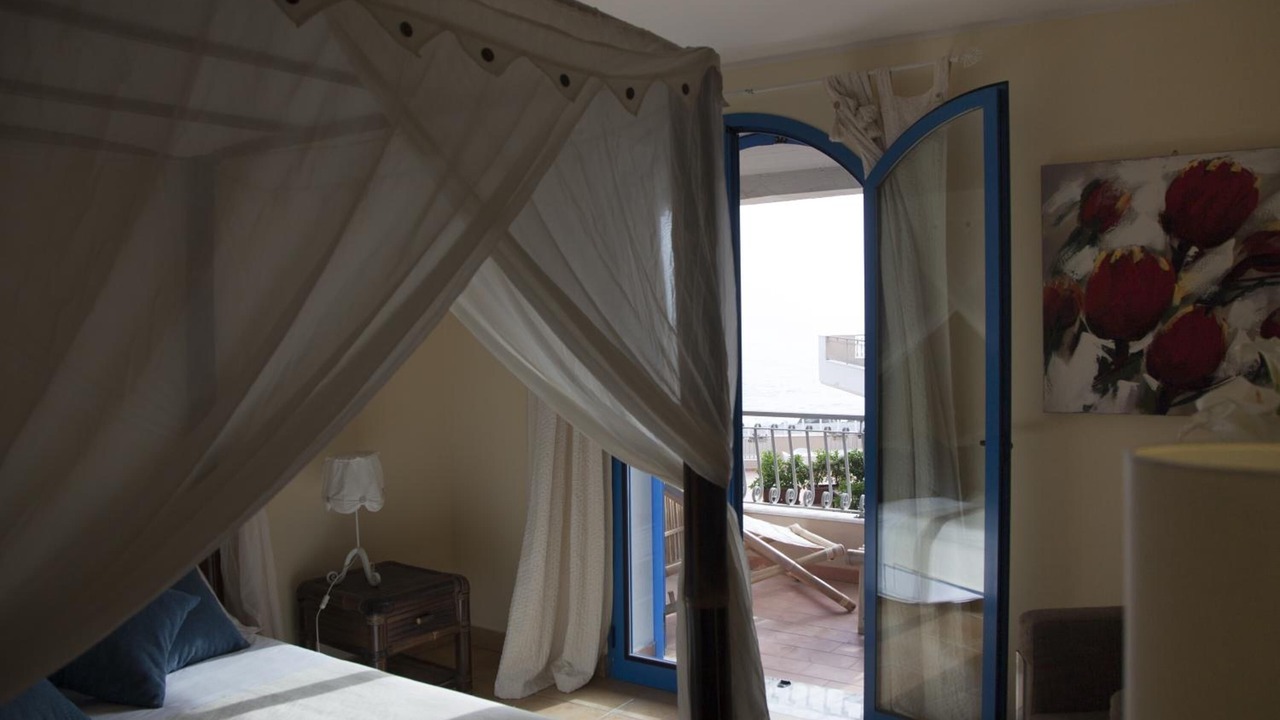 Photo of Bedroom in Saline Joniche