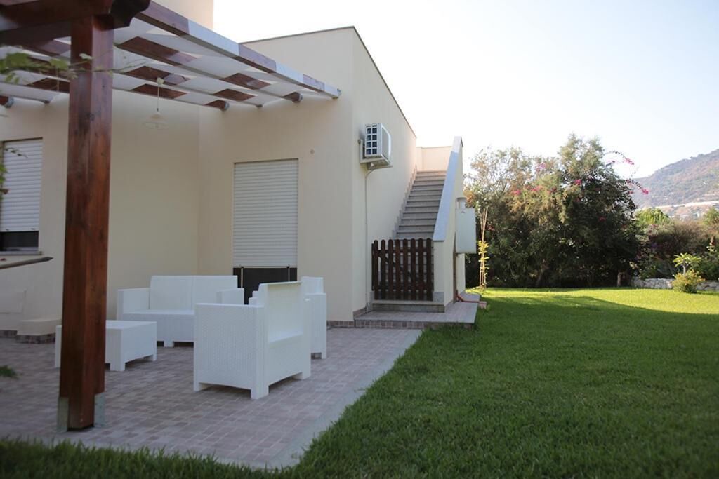 Photo of Outdoor in Joppolo