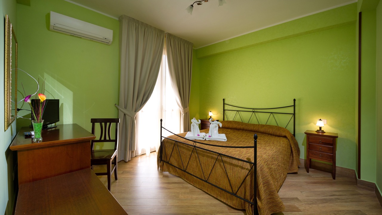 Photo of Bedroom in Castelluzzo