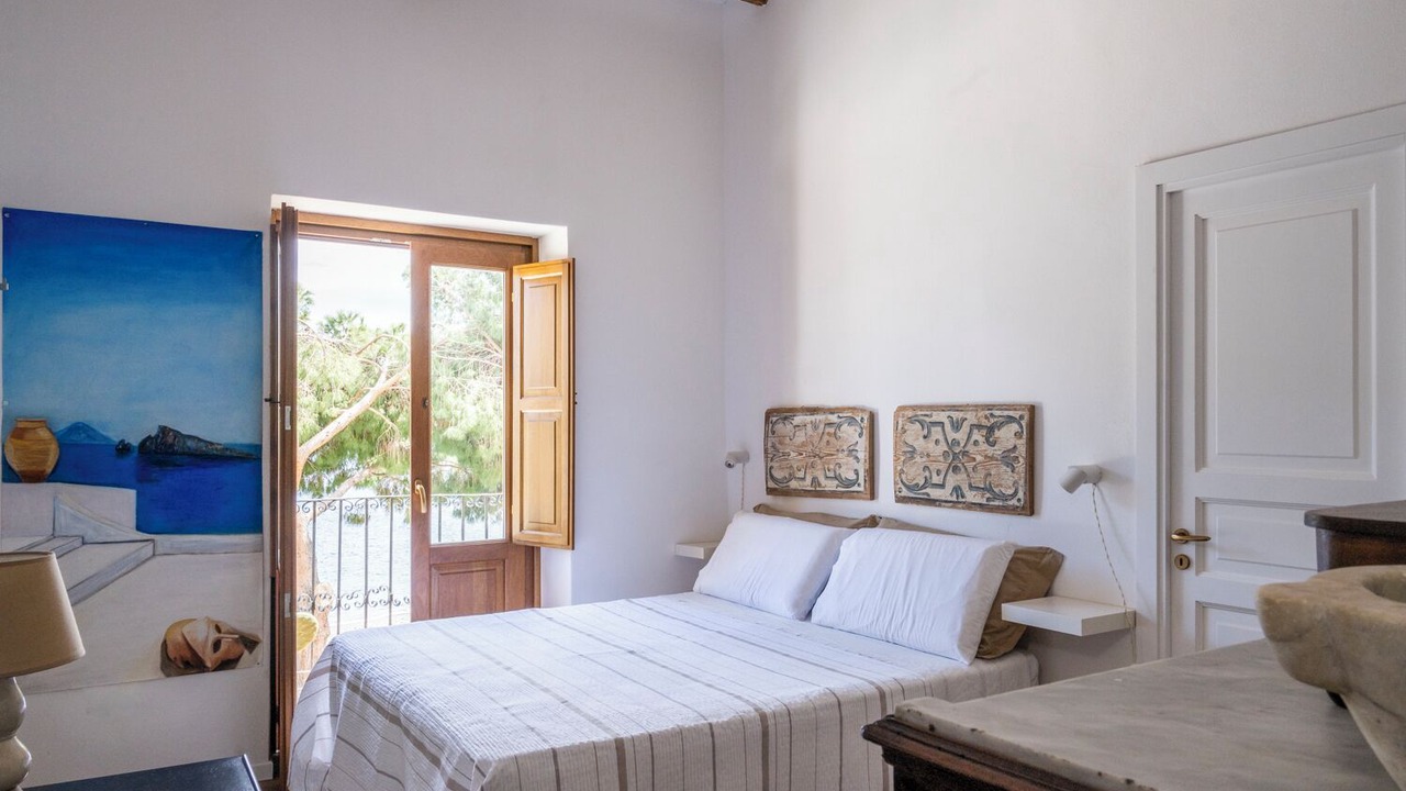 Photo of Patio Balcony in Santa Marina Salina