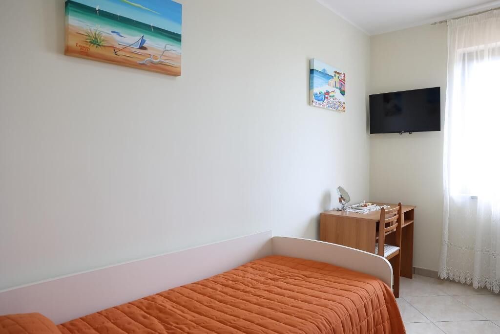 Photo of Bedroom in Naso