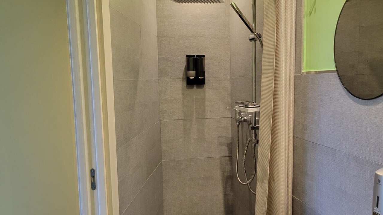 Photo of Bathroom in Mirto