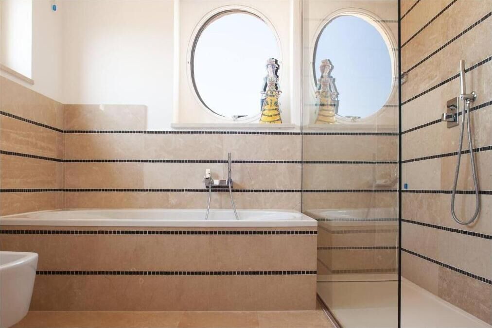 Photo of Bathroom in Syracuse
