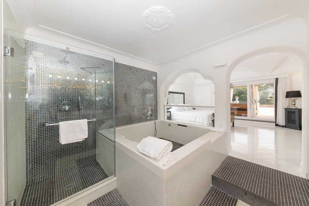 Photo of Bathroom in Capri