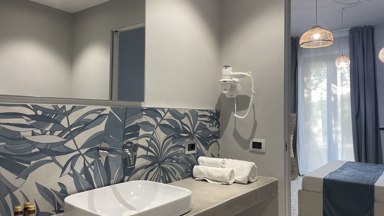 Photo of Bathroom in Avola