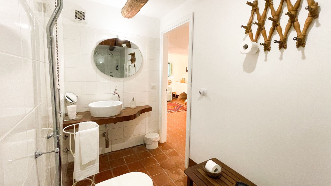 Photo of Bathroom in Enna