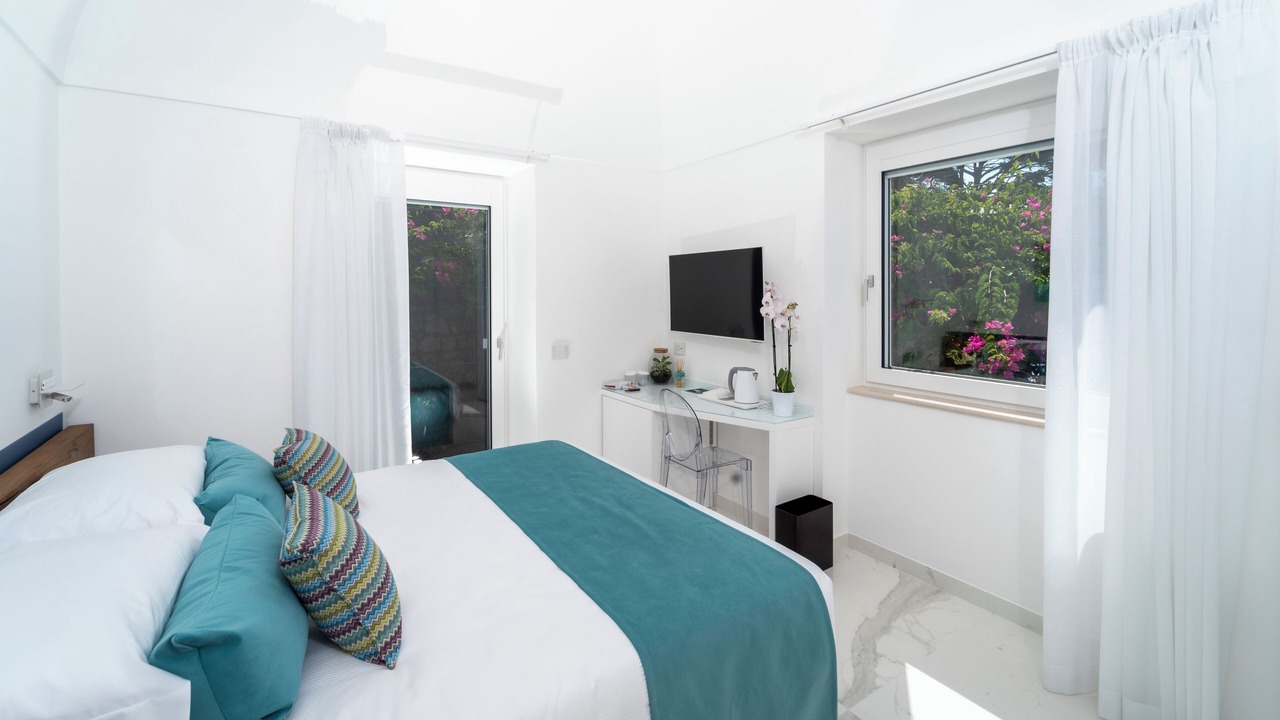 Photo of Bedroom in Capri