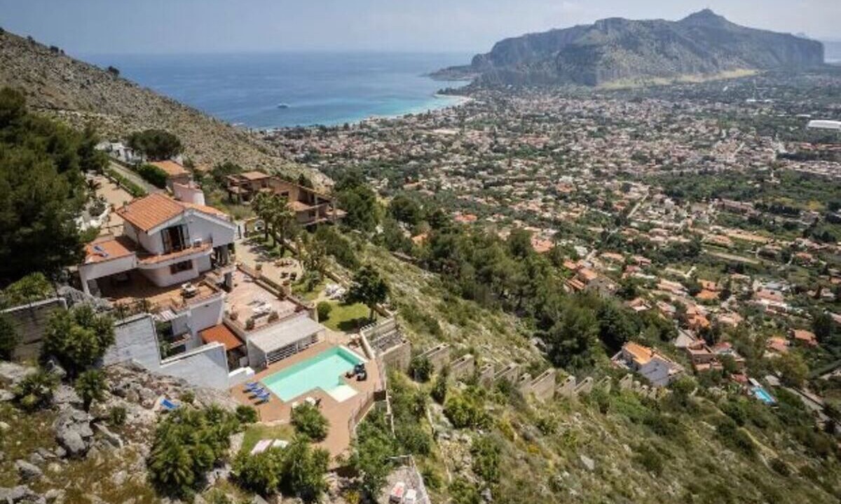 Photo of Outdoor in Mondello